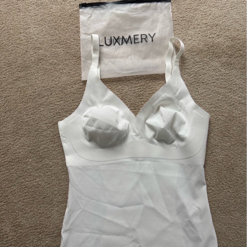 Luxmery V Neck Sculpting Cami- New in original packaging